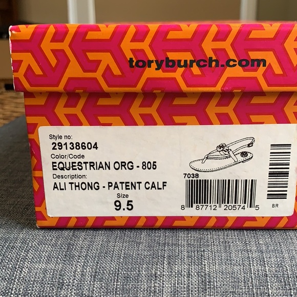 Tory Burch - Ali Thong Sandal - Picture 6 of 6